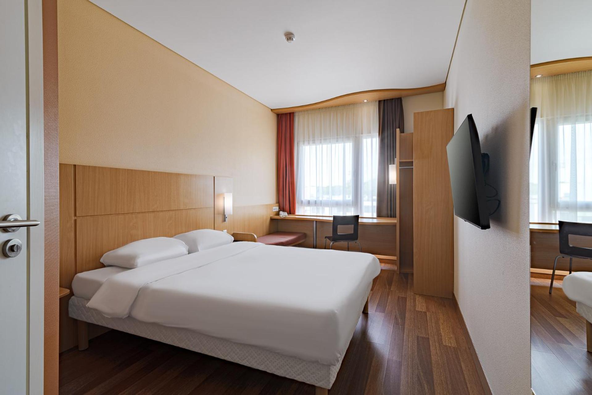 Ibis Kaunas Centre Exterior photo